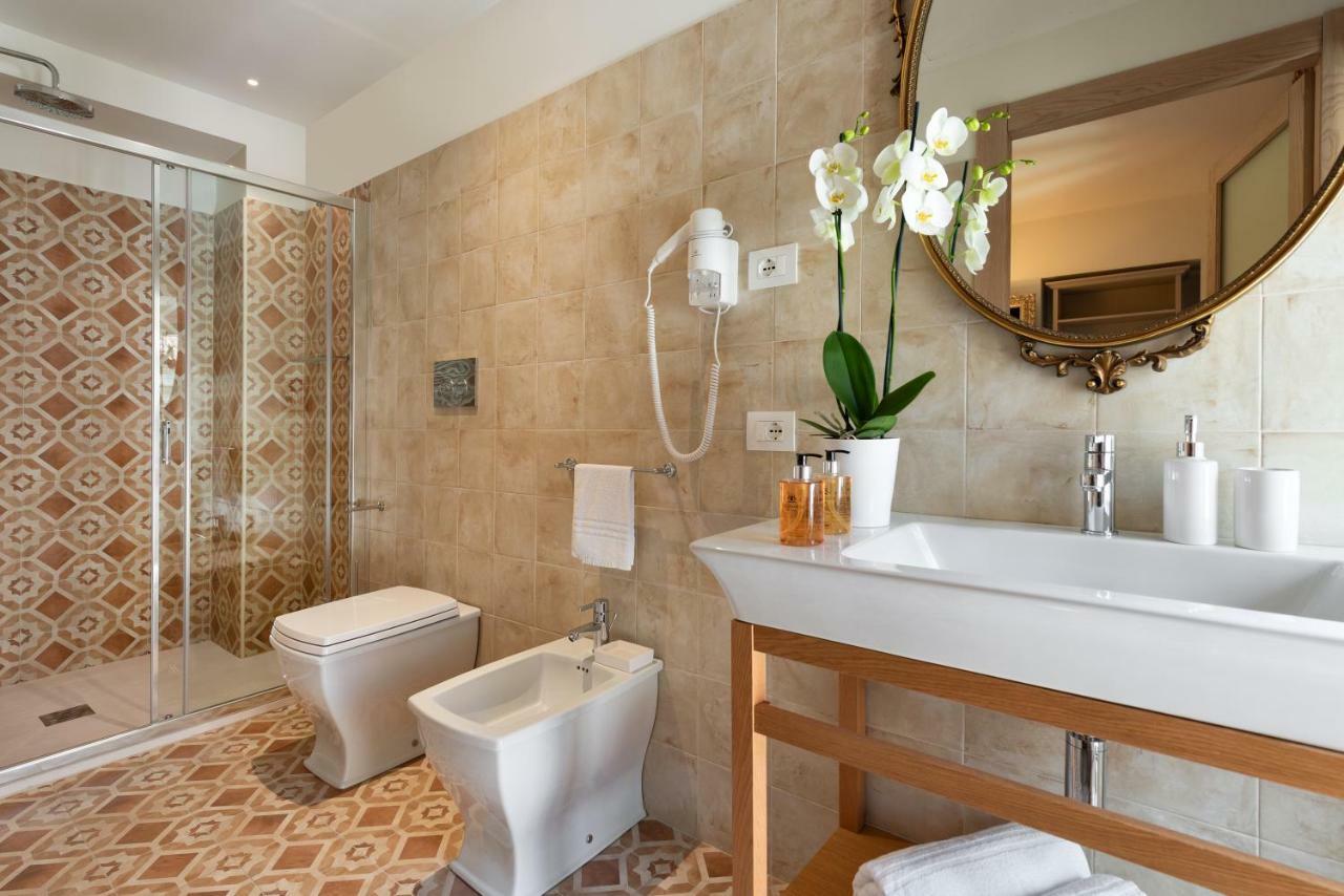 Corte Realdi Luxury Rooms Torino Exterior photo